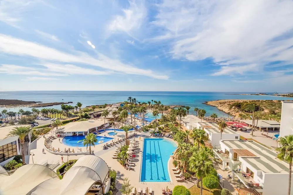 HOTEL Adams Beach Hotel