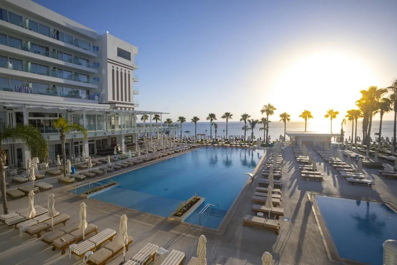 HOTEL Constantinos The Great Beach Hotel