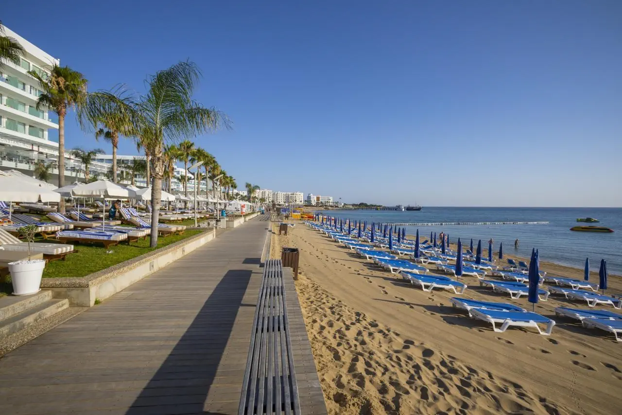 HOTEL Constantinos The Great Beach Hotel