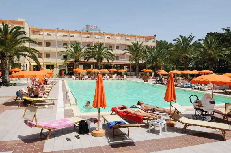 HOTEL Oasis Hotel & Residence