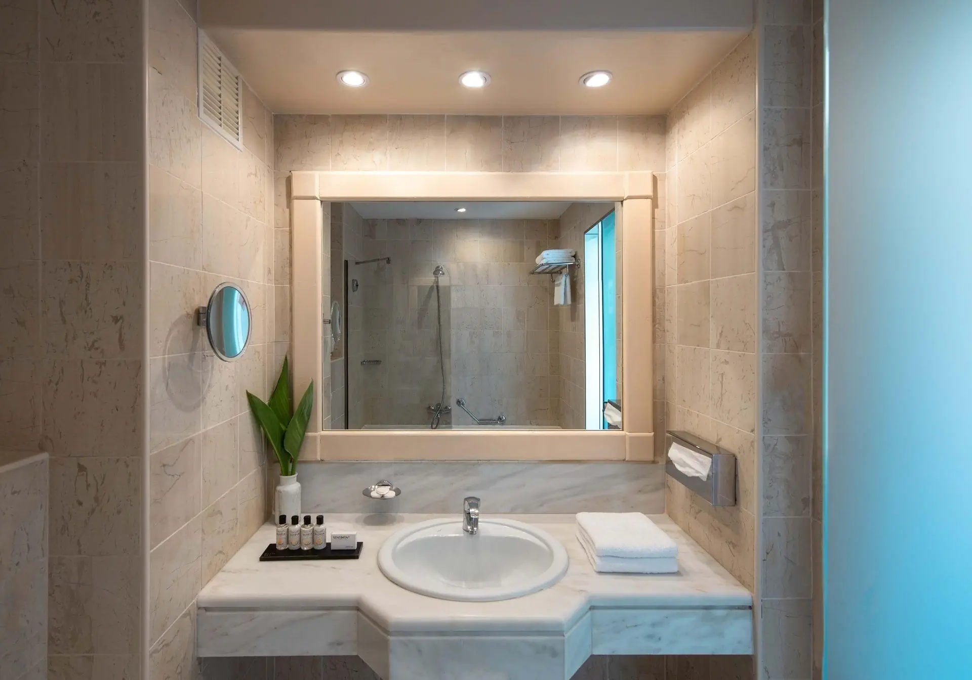 HOTEL Canvas by Mitsis Cretan Village