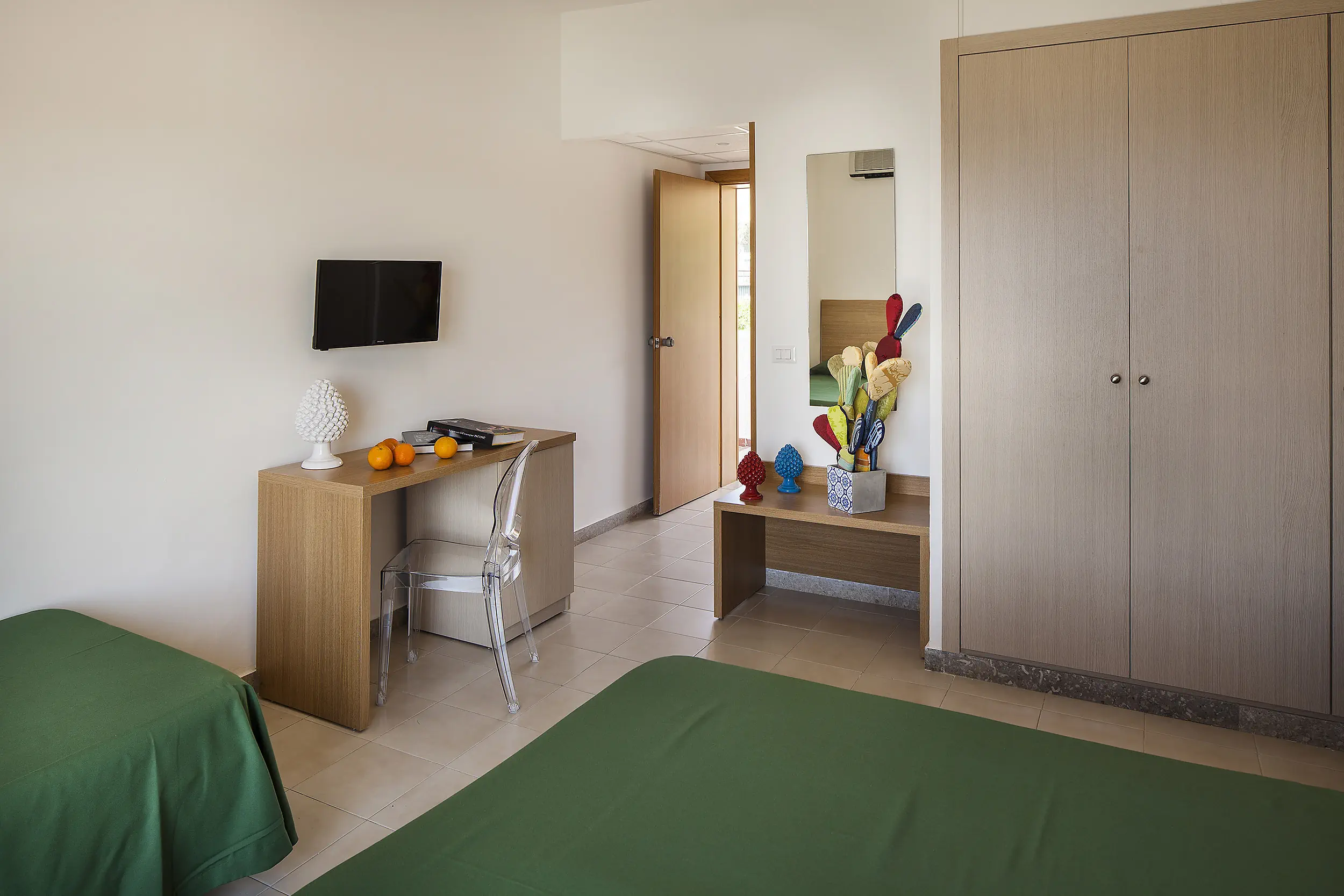 HOTEL TERRASINI