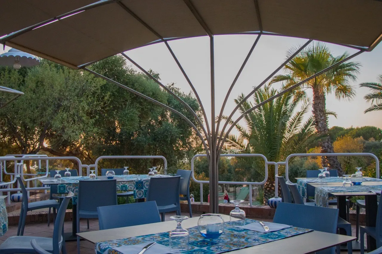 HOTEL TERRASINI