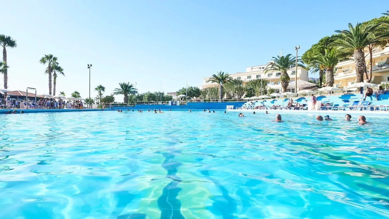 HOTEL TERRASINI