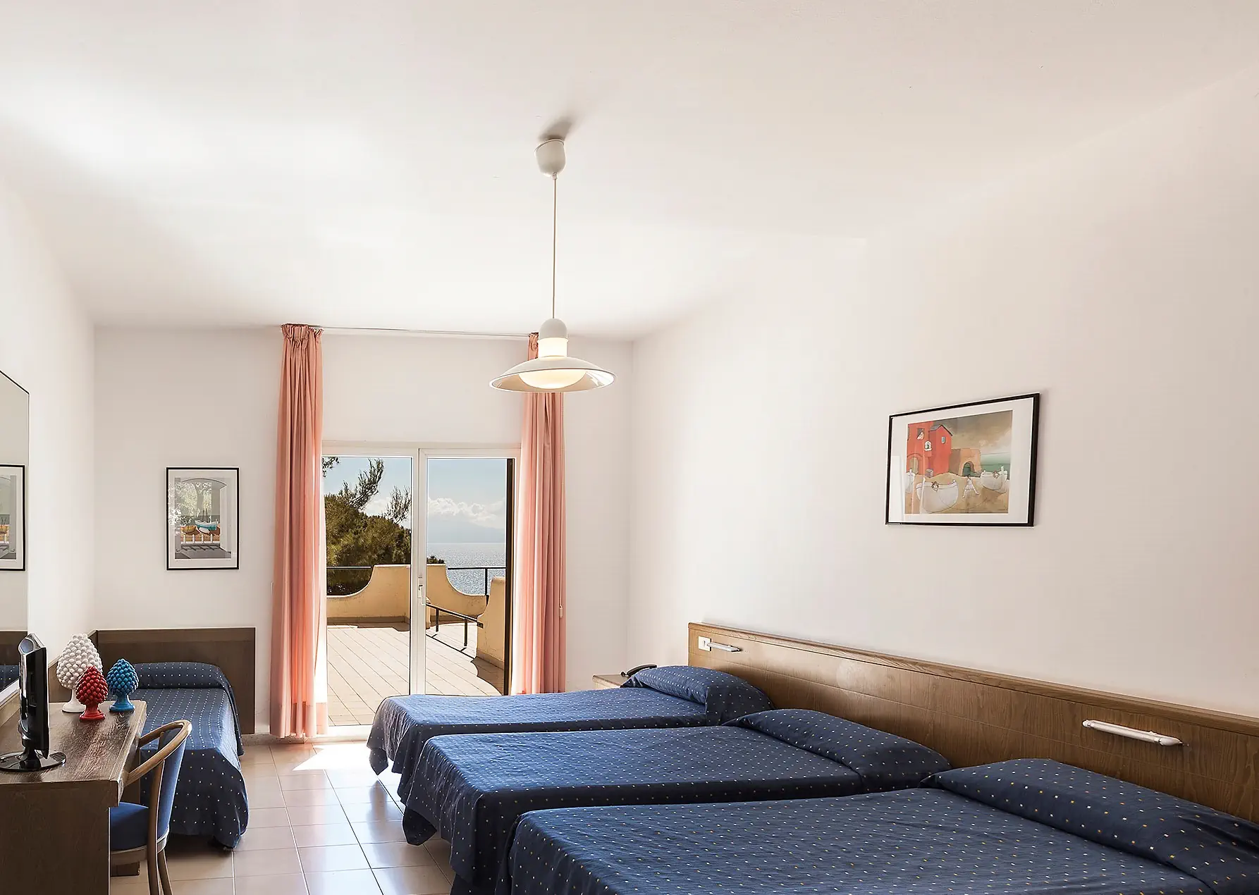 HOTEL TERRASINI