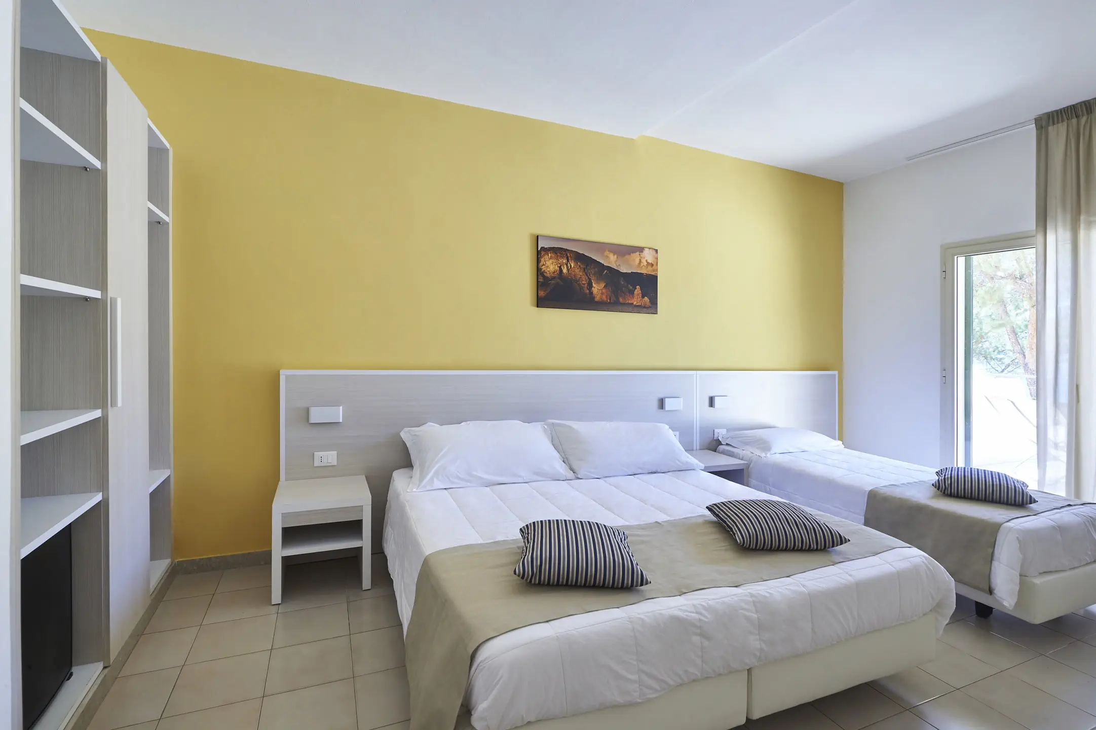 HOTEL TERRASINI