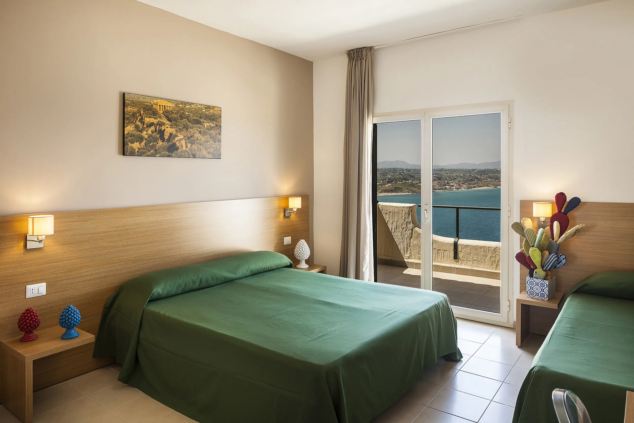HOTEL TERRASINI