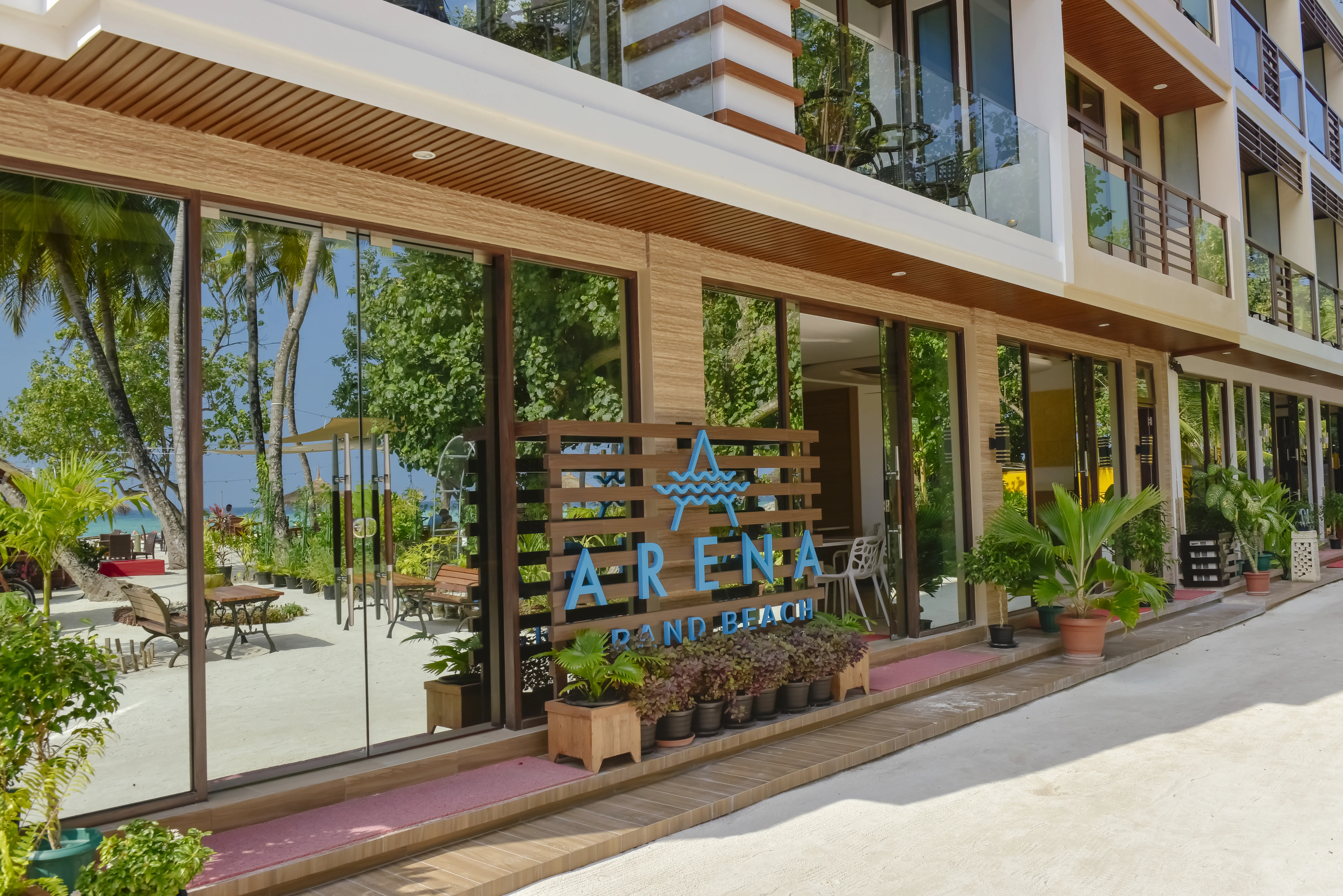 Arena Beach photo 0