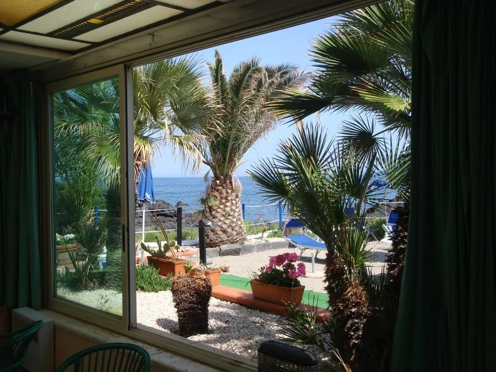 Nike (Giardini Naxos) - zdjęcie 17
