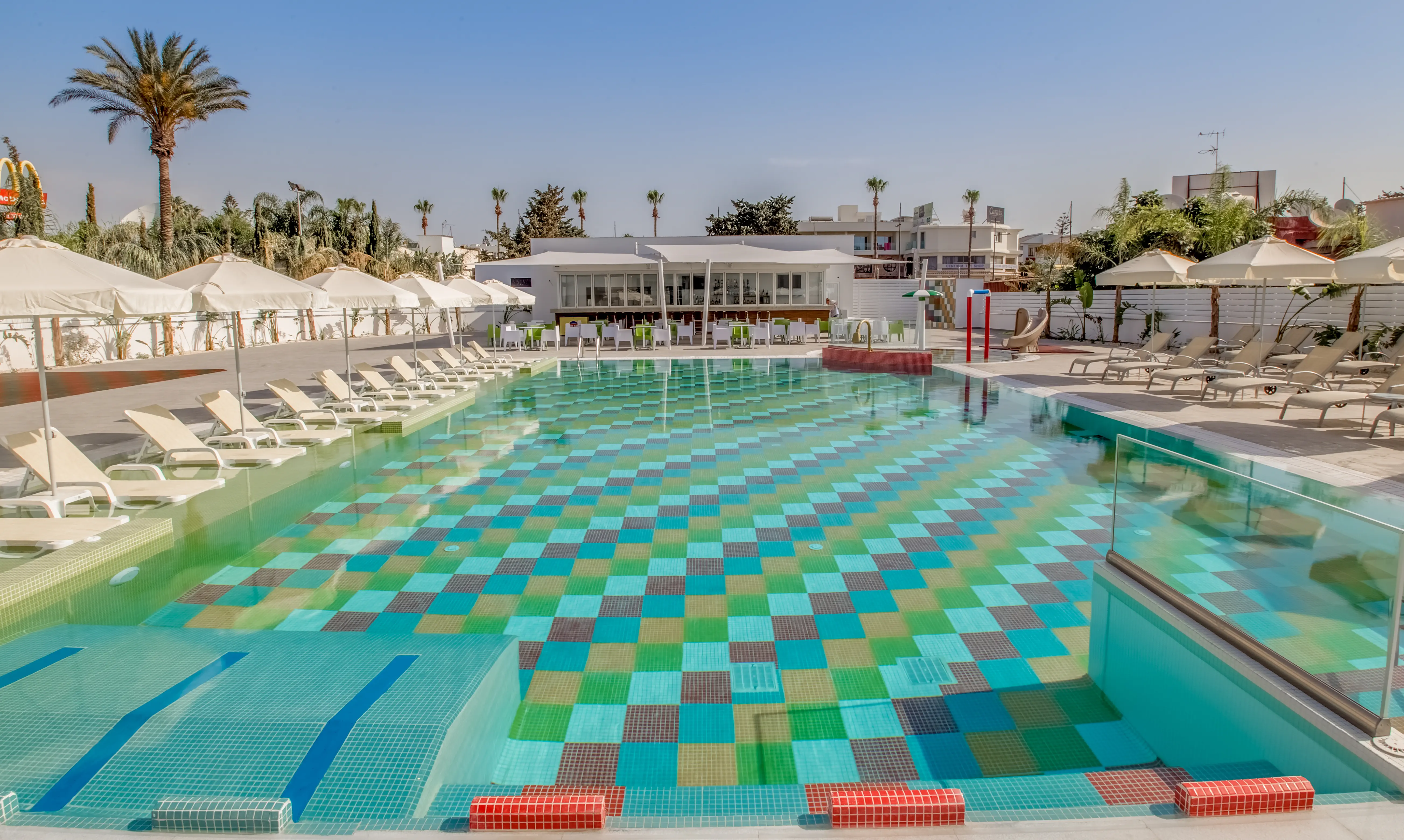 Nicholas Color - zdjęcie 2