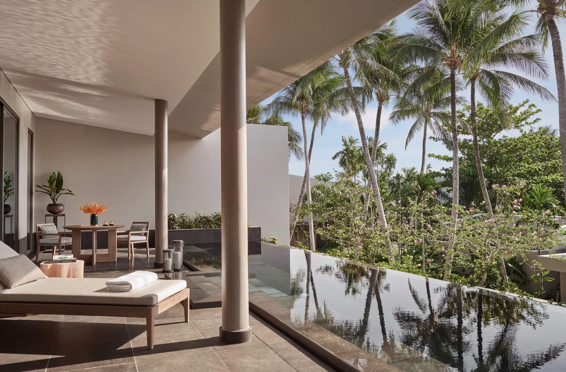 Hotel:Regent Phu Quoc 5*