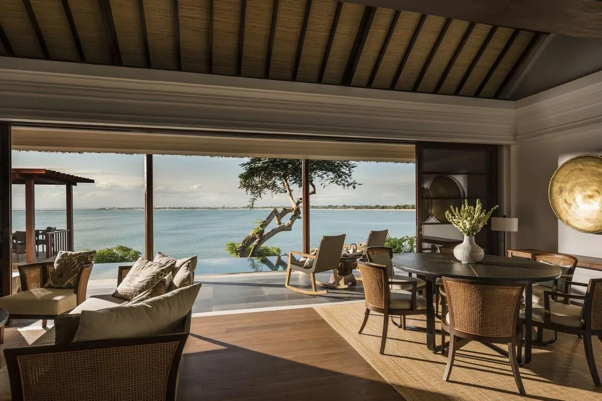 Hotel:Four Seasons Resort Bali at Jimbaran Bay 5*