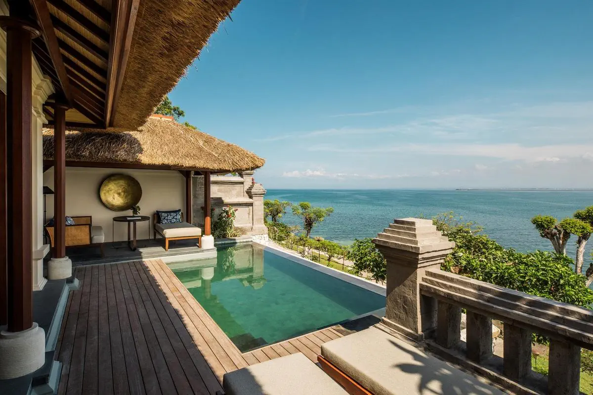 Hotel:Four Seasons Resort Bali at Jimbaran Bay 5*