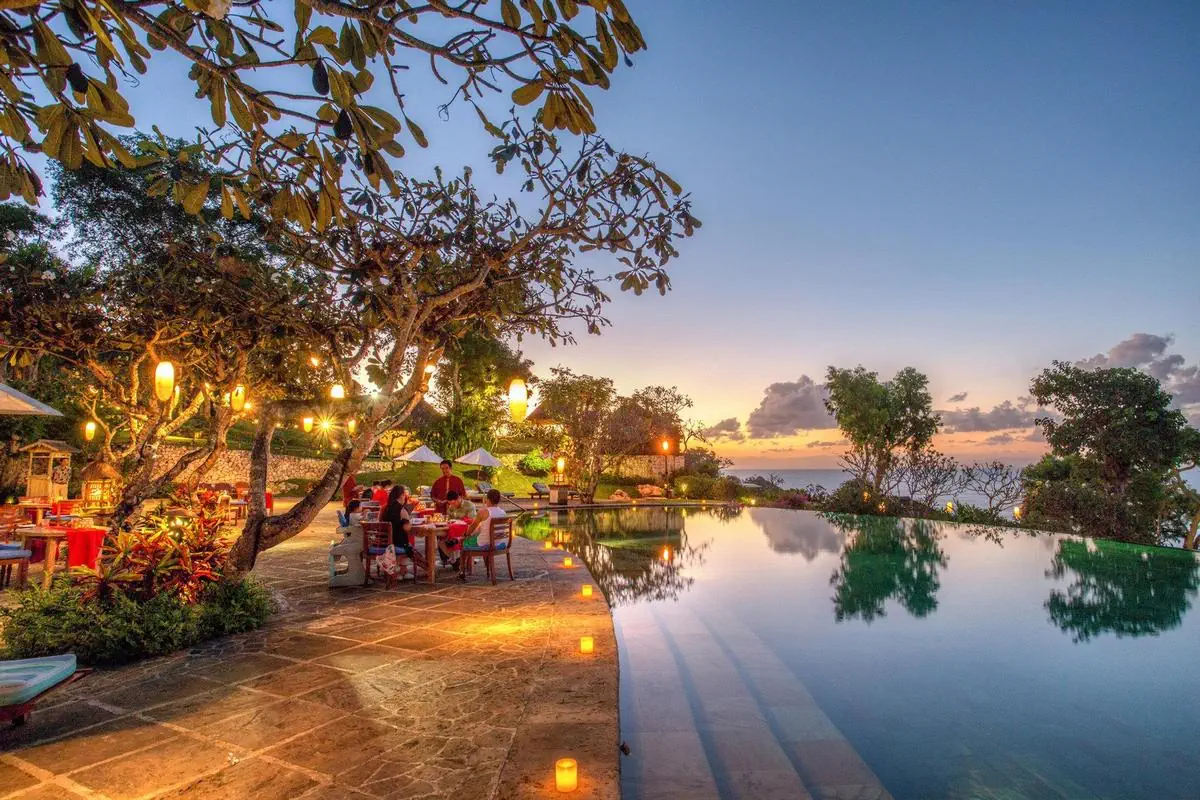 Hotel:Four Seasons Resort Bali at Jimbaran Bay 5*