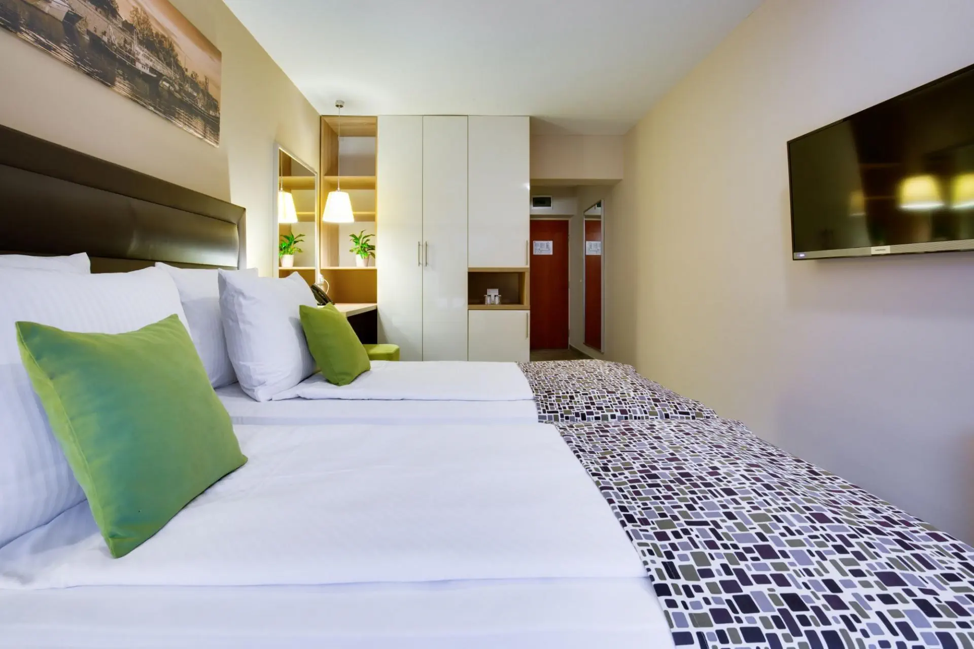 HOTEL Hotel Pinija