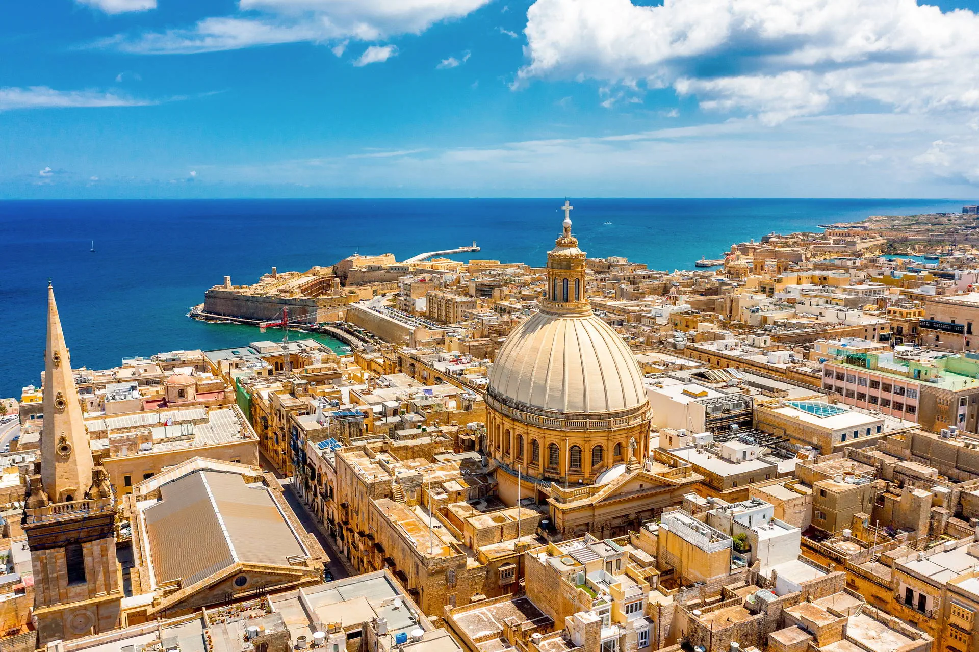 Malta - wyspiarskie państwo - miasto - zdjęcie 4