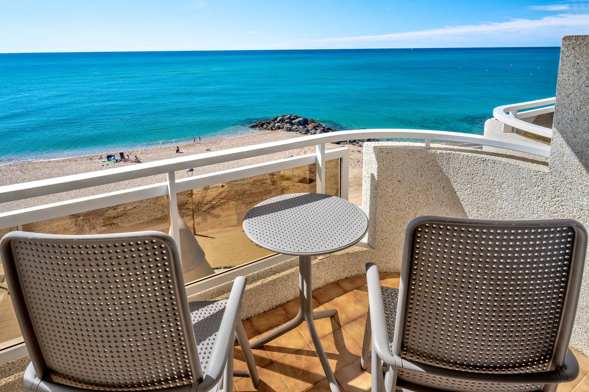 Caprici Beach Hotel & Spa