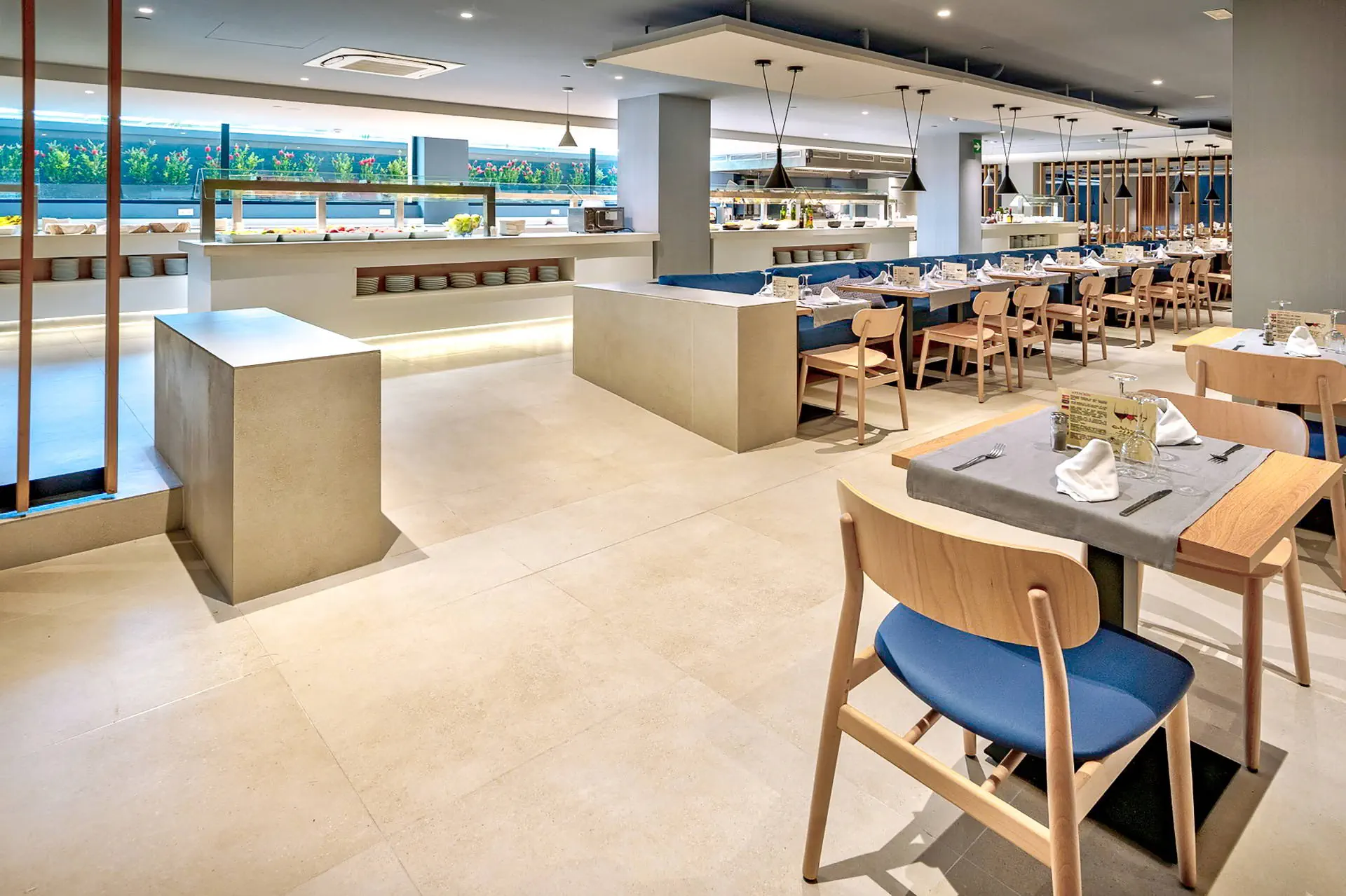 Caprici Beach Hotel & Spa