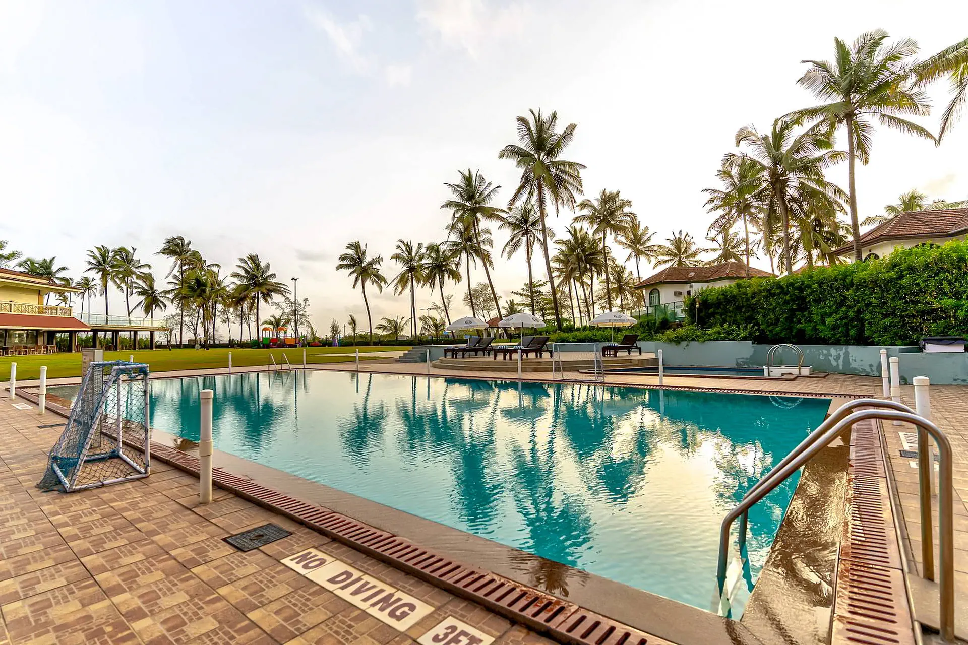 Nanu Resort - zdjęcie 8