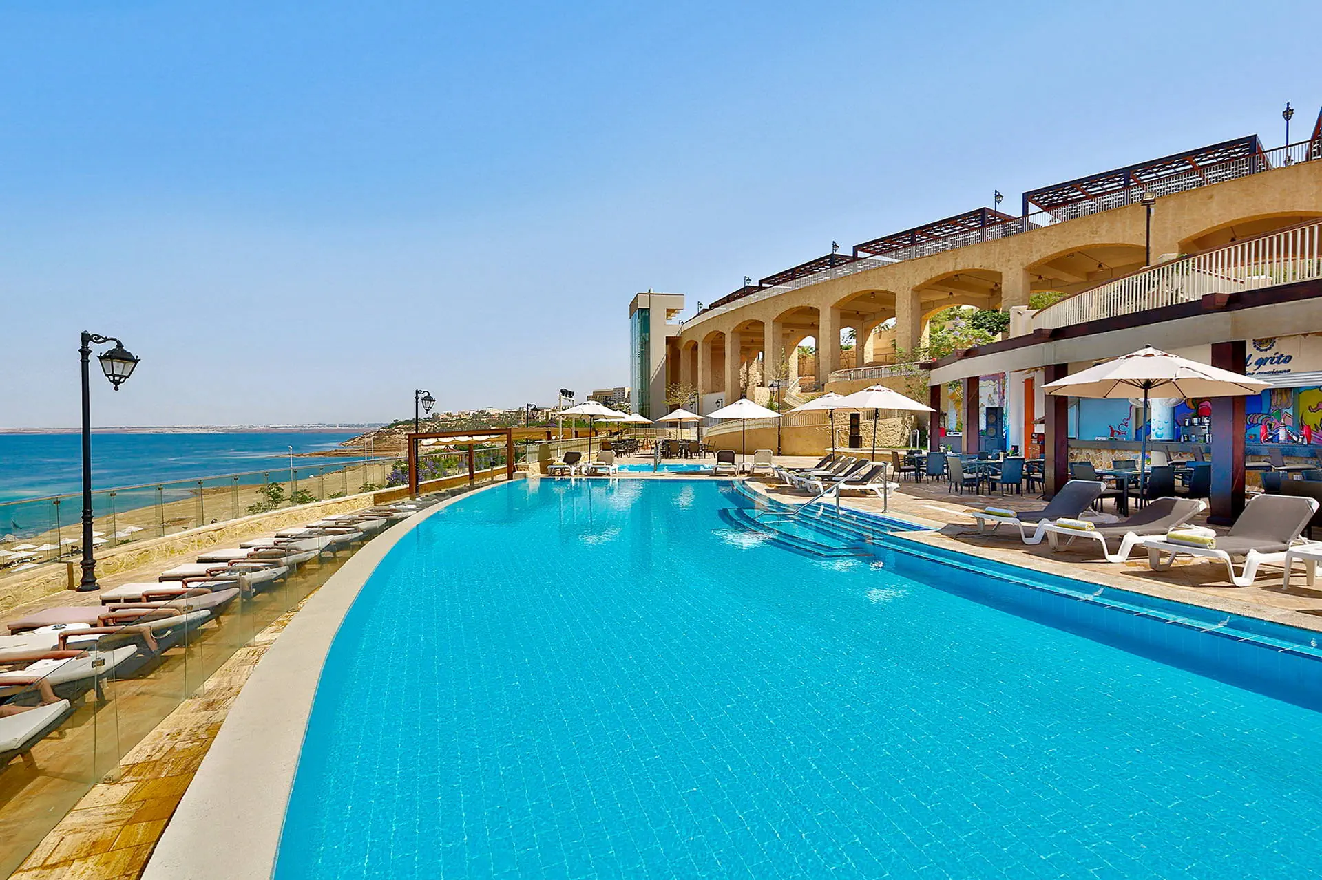 Crowne Plaza Jordan Dead Sea Resort & Spa - zdjęcie 5