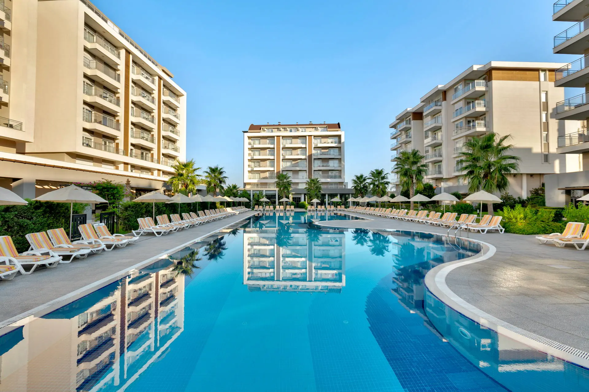 Greenwood Suites Resort