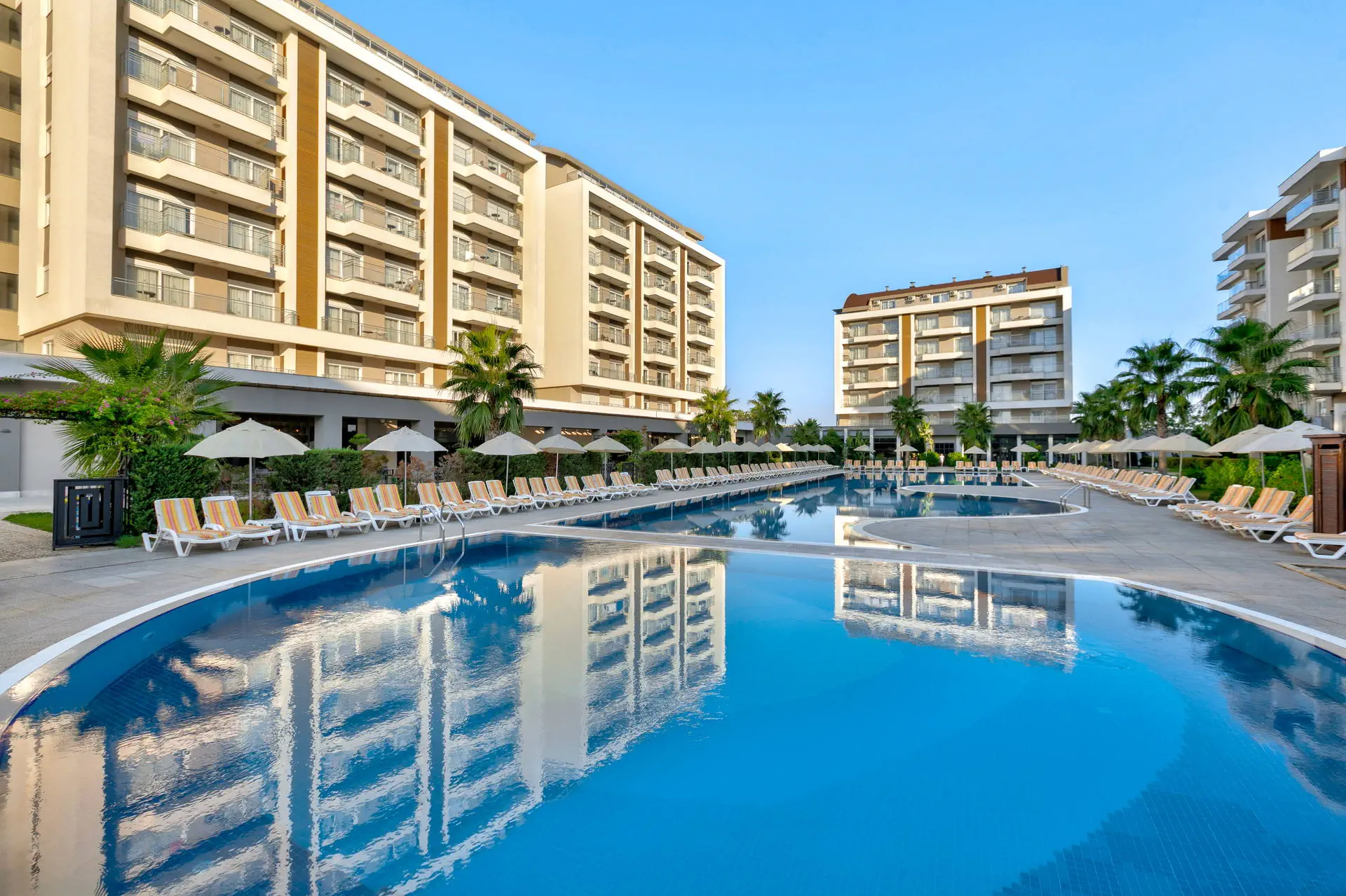 Greenwood Suites Resort