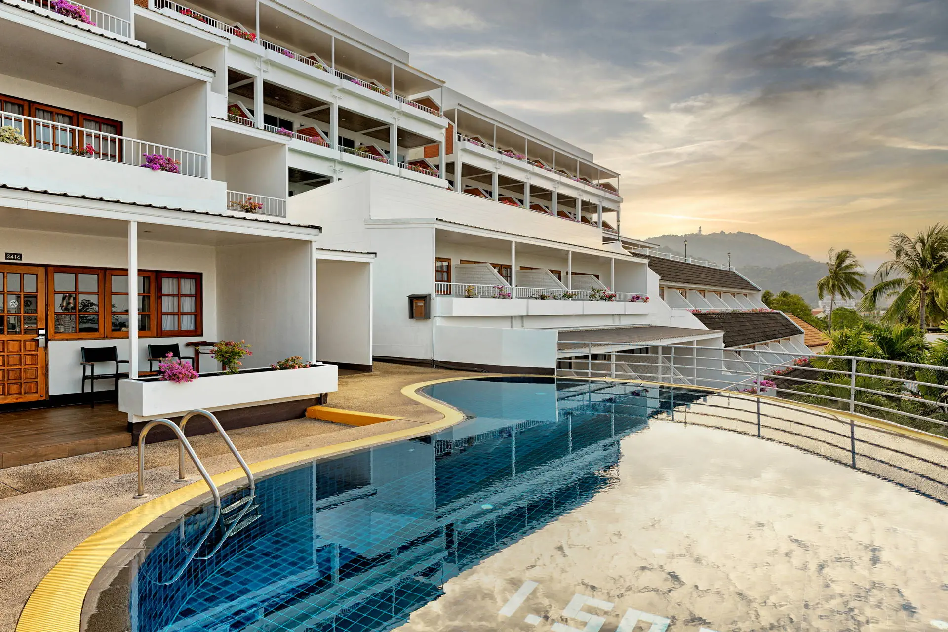 Best Western Phuket Ocean Resort - zdjęcie 8