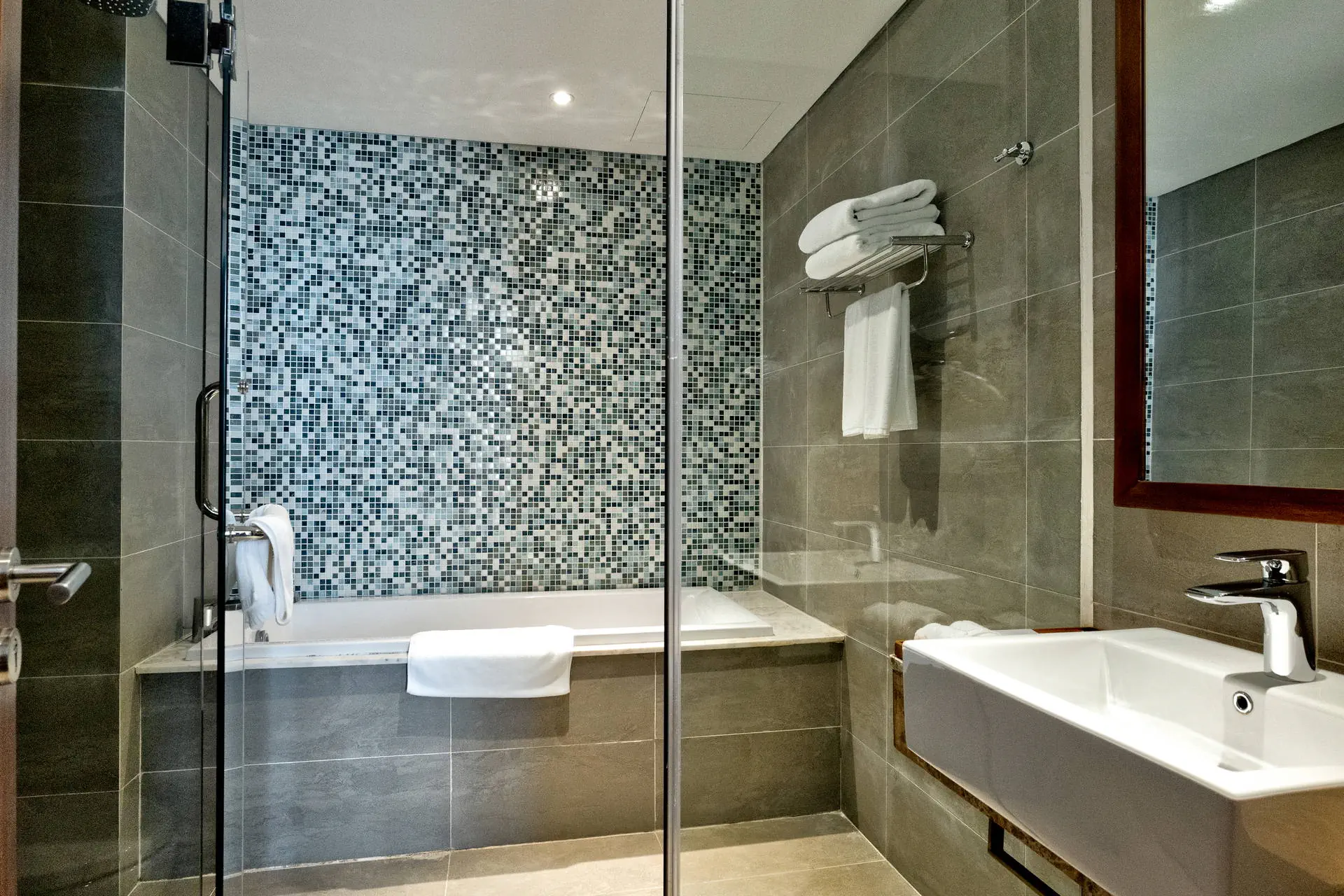 Best Western Premier Sonasea Phu Quoc - zdjęcie 24