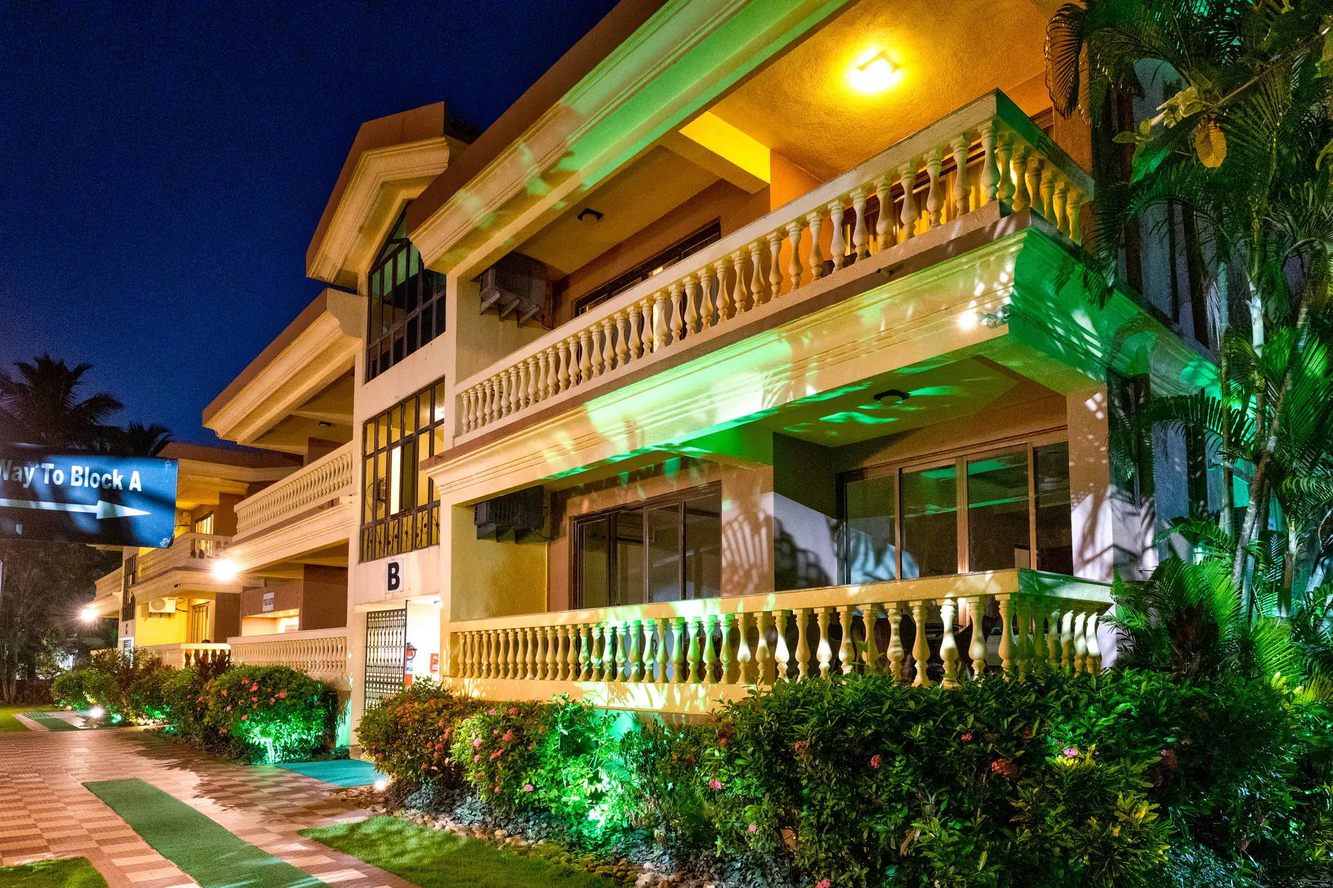 De Mandarin Beach Resort Suites & Villas - zdjęcie 2