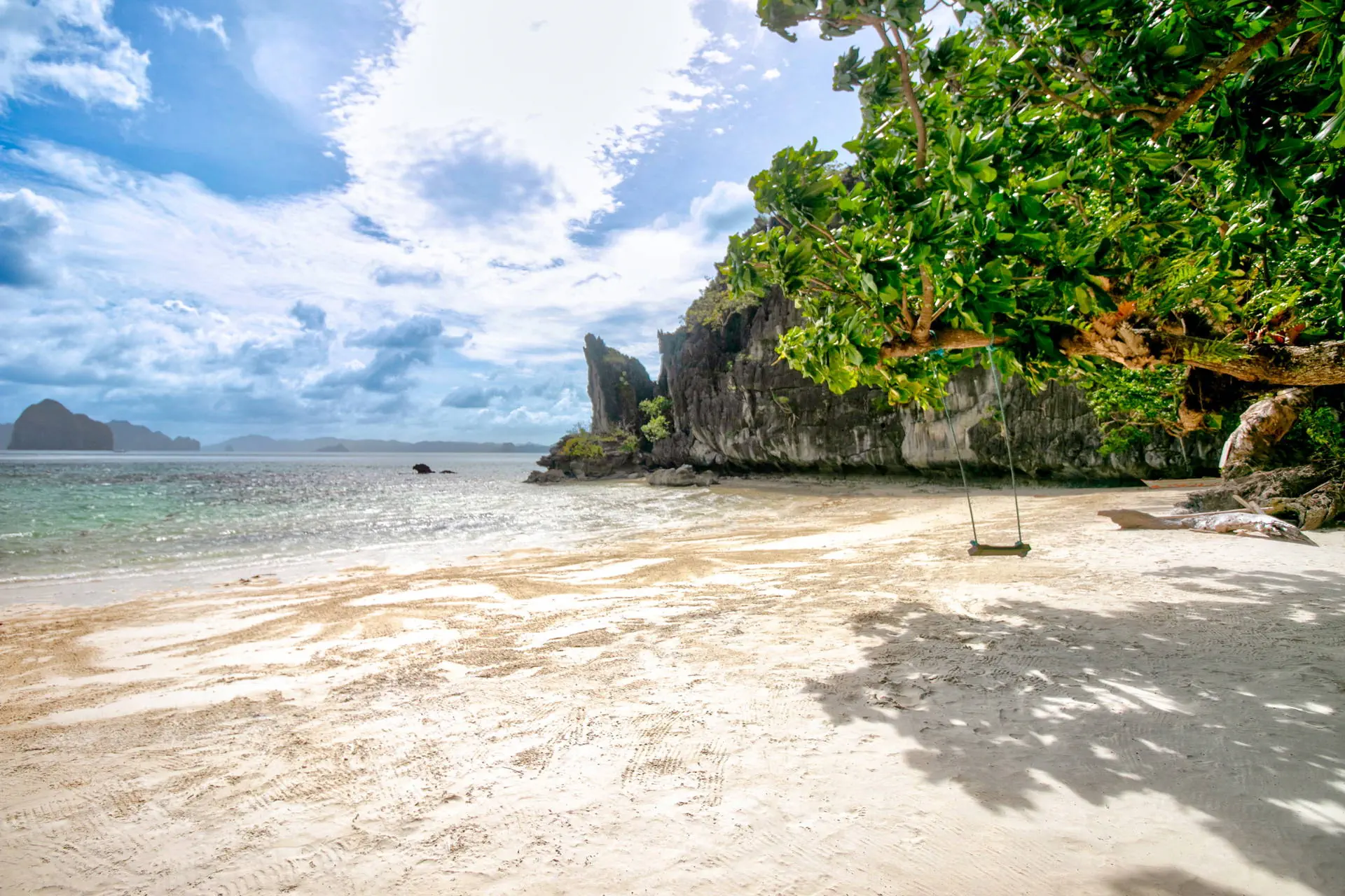 The Funny Lion El Nido - zdjęcie 9