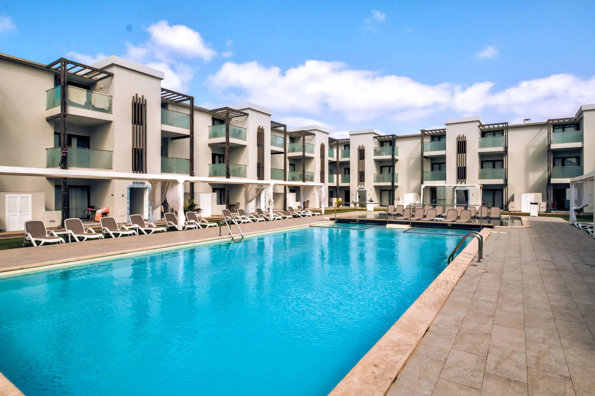 Halos Casa Resort - zdjęcie 4