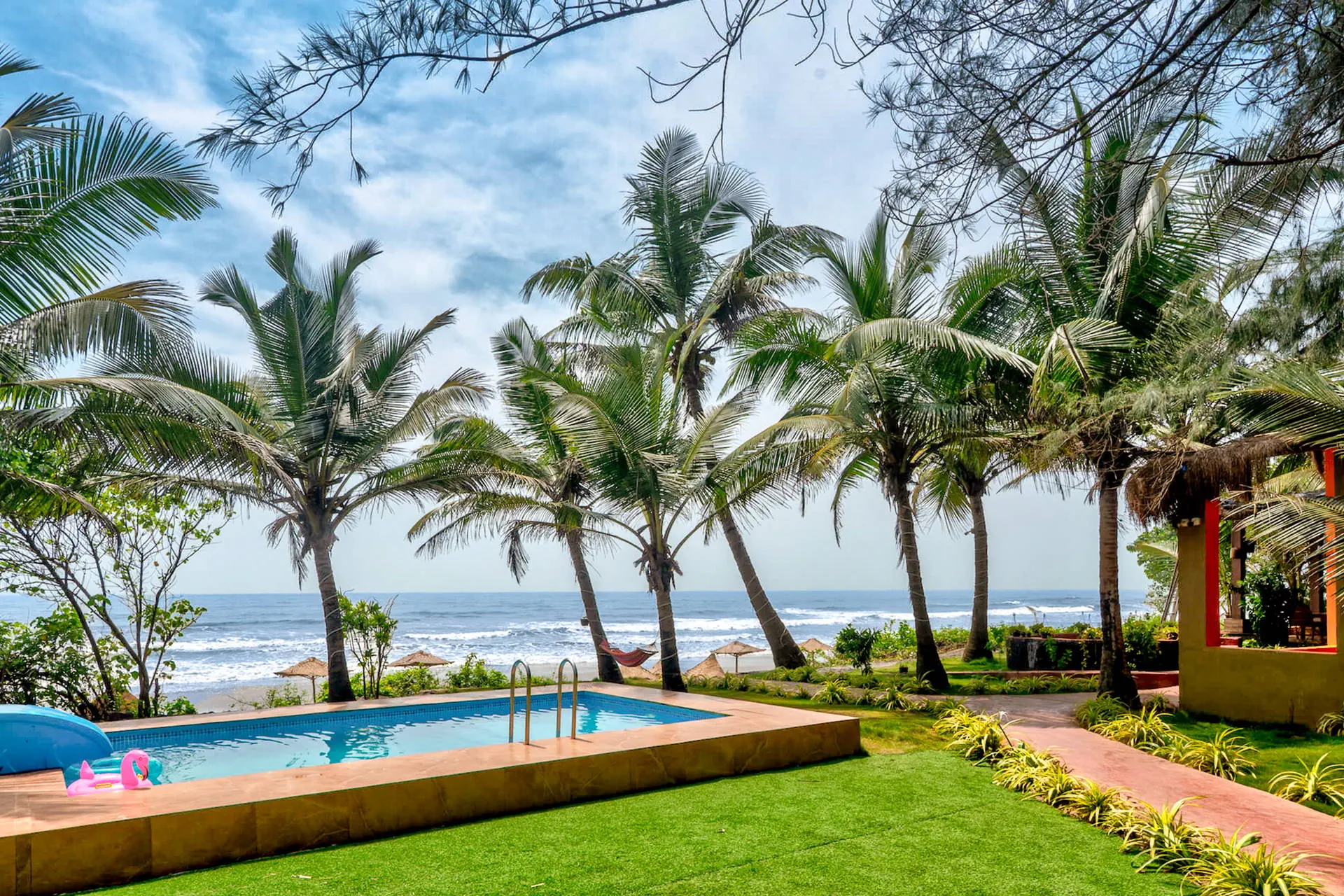 Amadi Beach Front Resort - zdjęcie 3