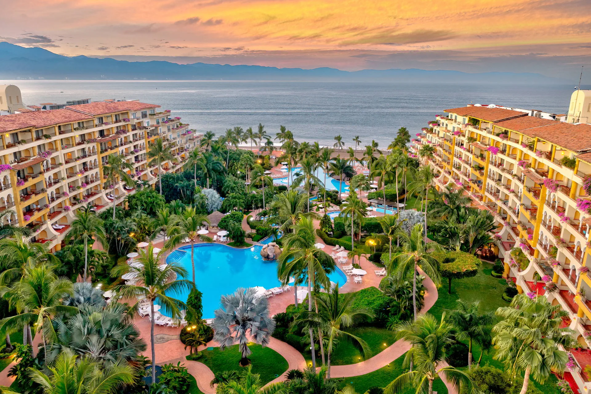 Velas Resort (Puerto Vallarta) - zdjęcie 2