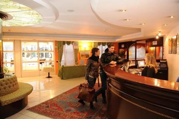 Alp Holiday Dolomiti (ex Holiday Inn) - zdjęcie 18