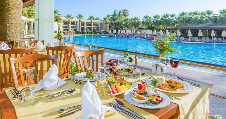 Hotel: Vonresort Golden Beach
