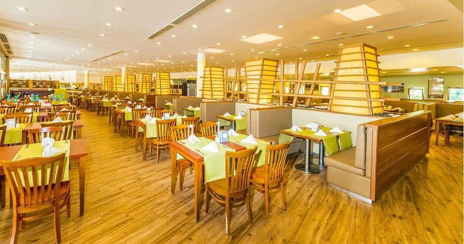 Hotel: Vonresort Golden Beach