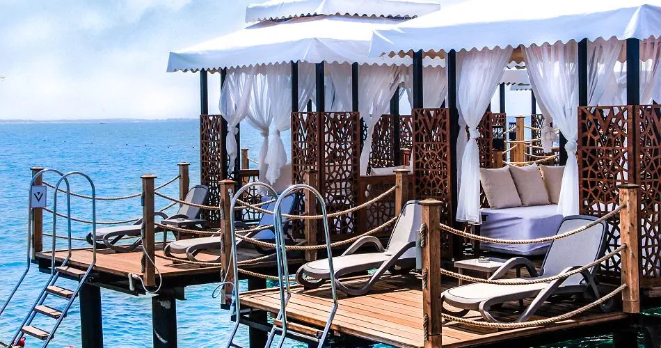 Hotel: Vonresort Golden Beach