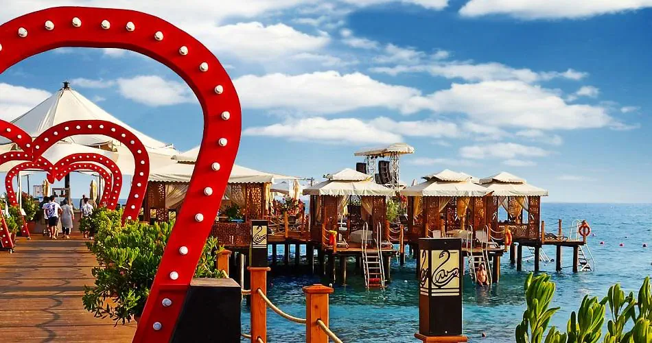 Hotel: Vonresort Golden Beach