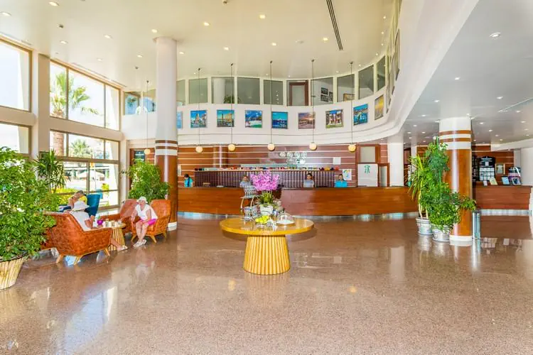 Hotel: Vonresort Golden Beach