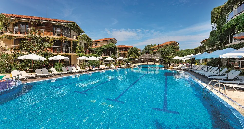 Laguna Beach Resort & Spa photo 2