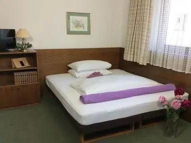 Gadenstatter Apartments