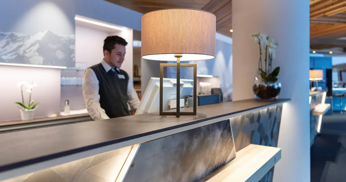 Sunstar Grindelwald