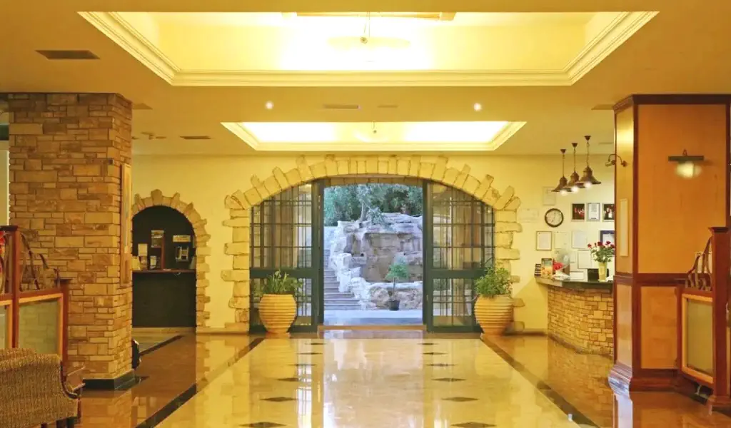HOTEL: Cypr / Limassol / Navarria 3 (BB,HB,ALL)