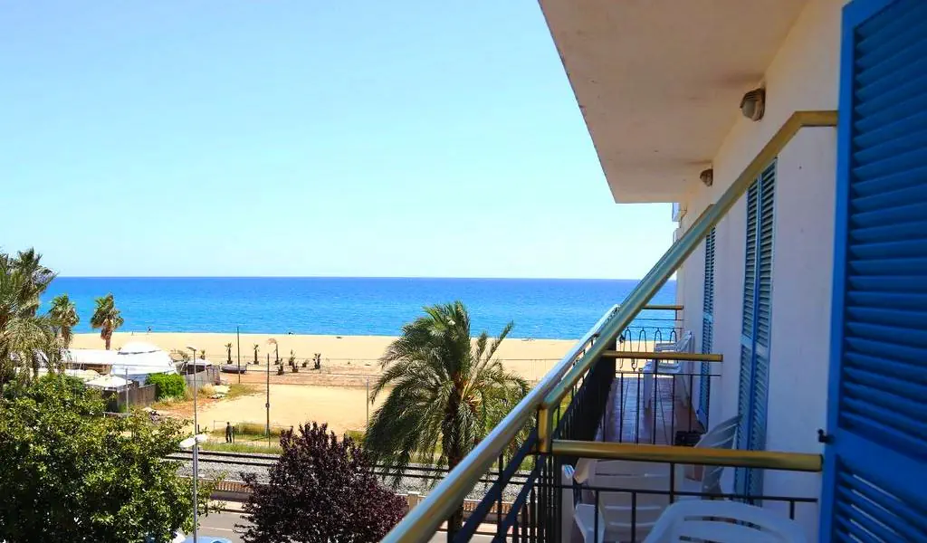 HOTEL: Costa Brava / Malgrat de Mar / HTop Planamar 3 (HB,ALS,ALL) + opis ALL