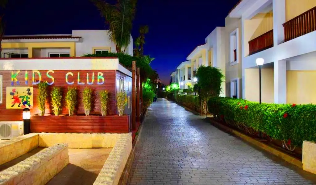 HOTEL: Cypr / Ayia Napa  / Aktea Beach Village (HB,ALL)
