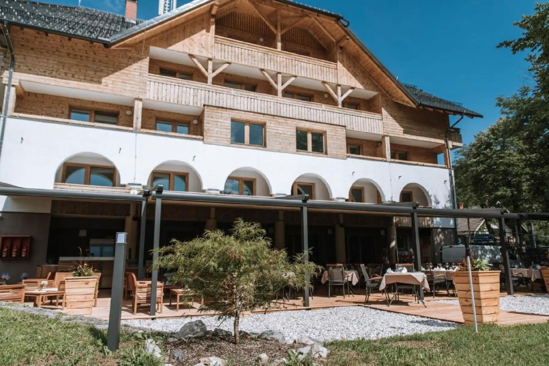 Triglav Apartmaji (ex. Triglav Residence) - zdjęcie 4