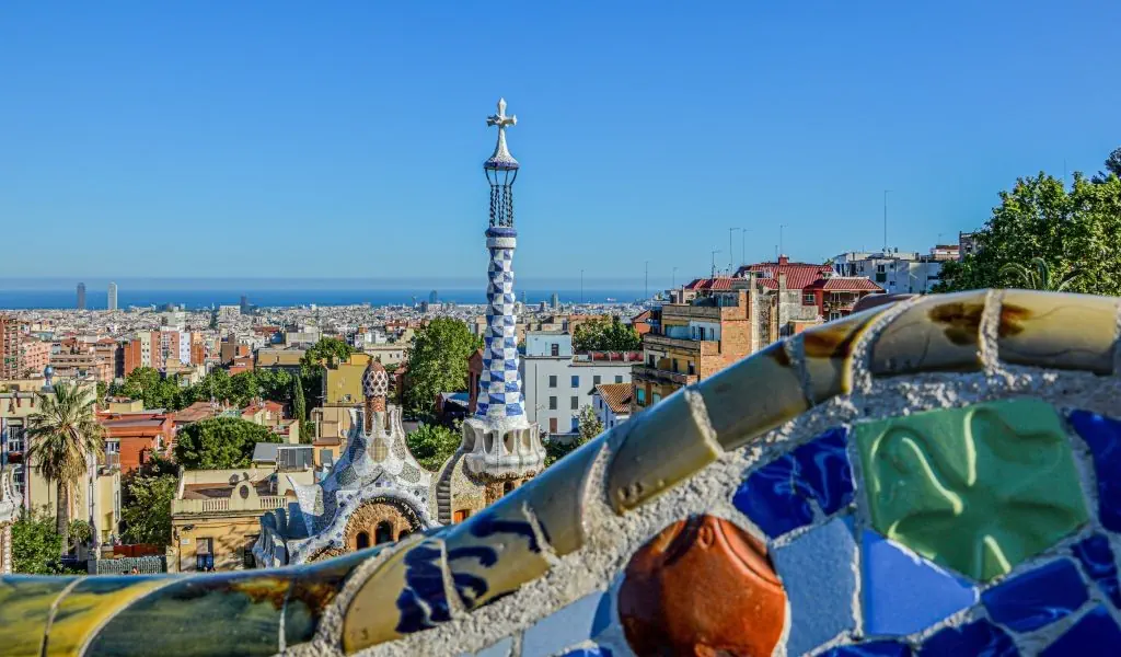 HOTEL: BARCELONA - Poczuj magie miasta ! -  4 DNI