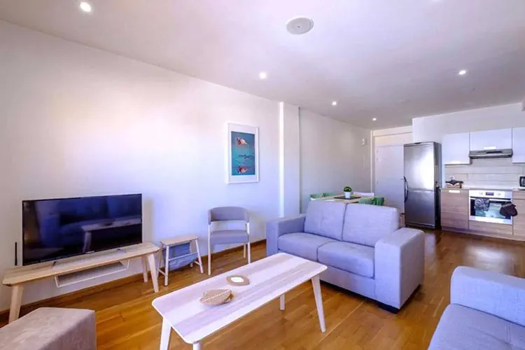 HOTEL: Les Palmiers Hotel** Larnaca