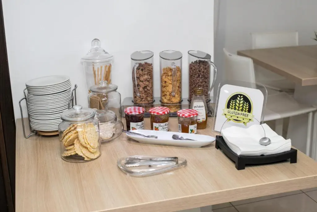 HOTEL: Les Palmiers Hotel** Larnaca
