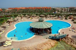 Parrotel Aqua Park Resort (ex. Park Inn)